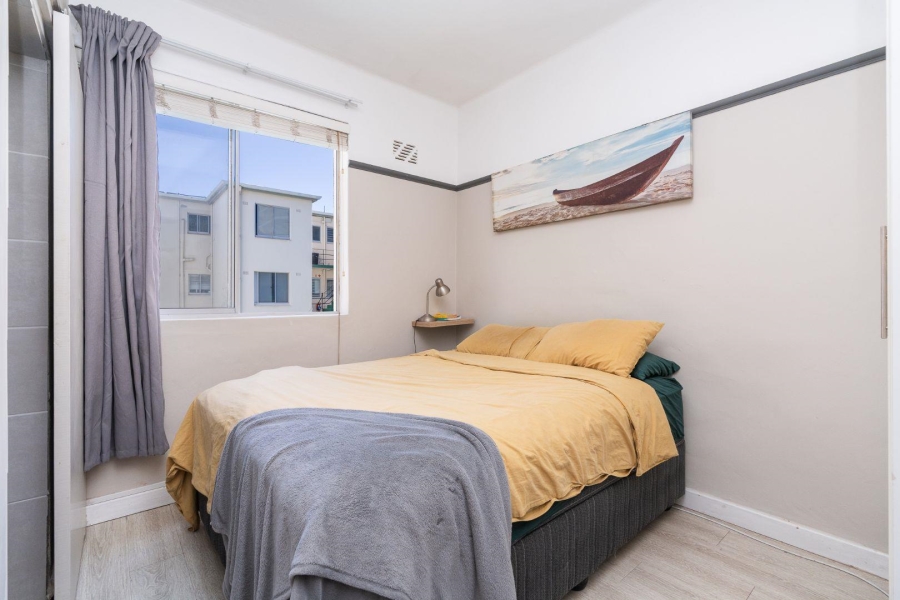 To Let 3 Bedroom Property for Rent in Sea Point Western Cape